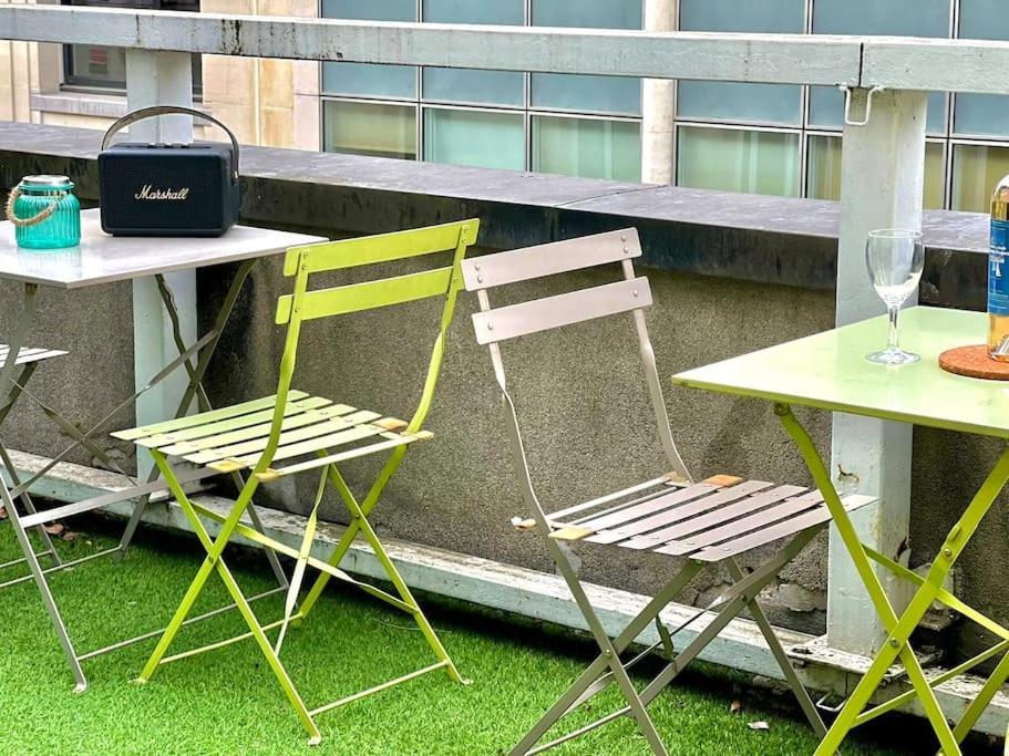Champs Elysees-belle Terrasse, Luxueux Appartement Parijs